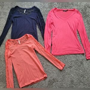 Splash Long Sleeve Lace Tops - Navy, Coral, Pink Bundle Size Large